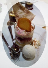 Lecker Waldbeertiramisu